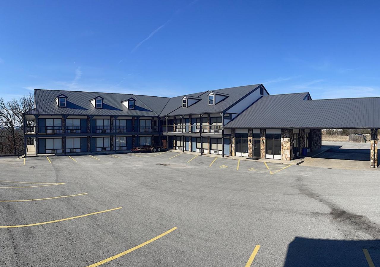 Days Inn By Wyndham Branson Ozarks ภายนอก รูปภาพ