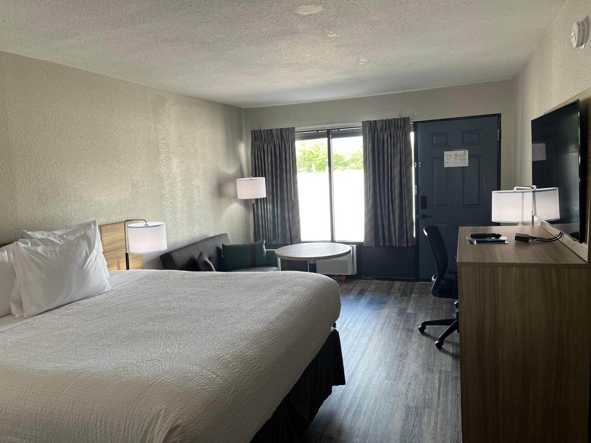 Days Inn By Wyndham Branson Ozarks ภายนอก รูปภาพ